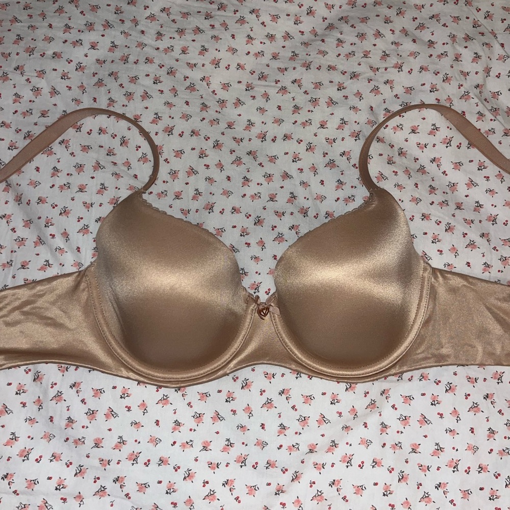Victoria's Secret Tan Bra